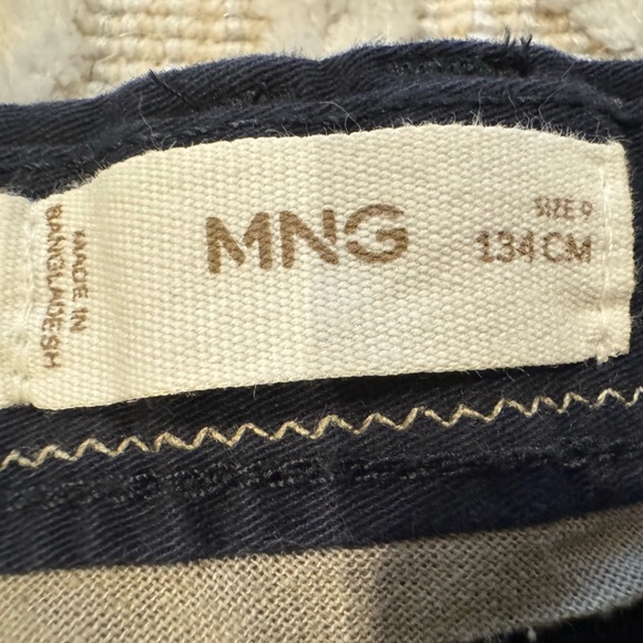 Mango Bermuda Navy Blue Boy / boys / kids Shorts Size 9 Cotton Perfect Condition - Picture 3 of 3